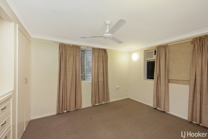 Photo - 3 Brake Avenue, Frenchville QLD 4701 - Image 6