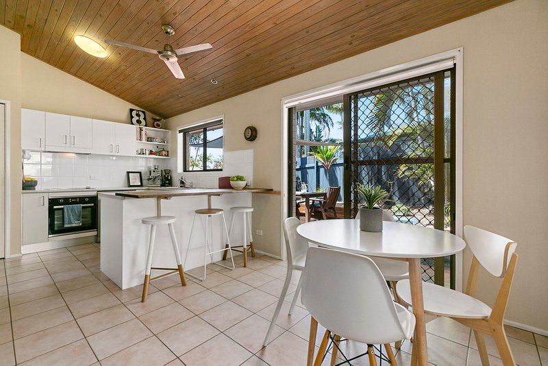 Photo - 3 Bramble Place, Tewantin QLD 4565 - Image 9