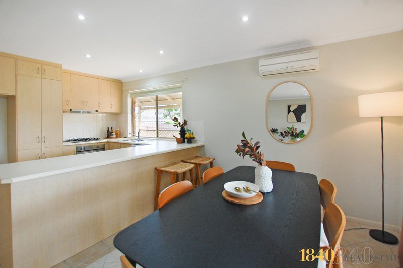 Photo - 3 Brampton Court, Hallett Cove SA 5158 - Image 3