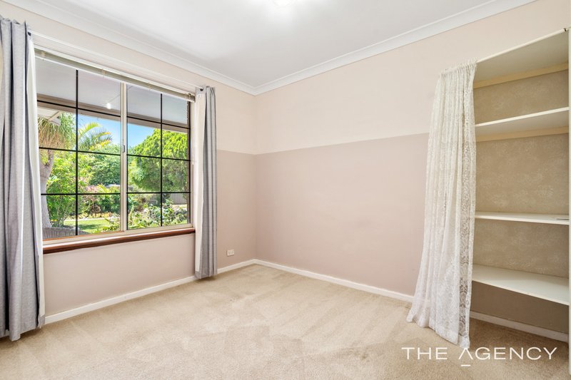 Photo - 3 Bribie Place, Warnbro WA 6169 - Image 15