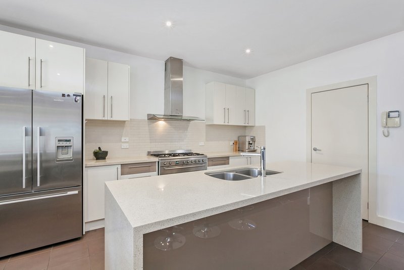 Photo - 3 Bright Avenue, Epping VIC 3076 - Image 2