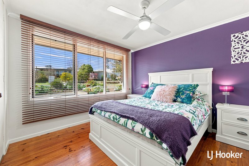 Photo - 3 Broadbent Street, Scullin ACT 2614 - Image 10