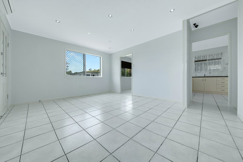 Photo - 3 Brolga Avenue, New Auckland QLD 4680 - Image 7