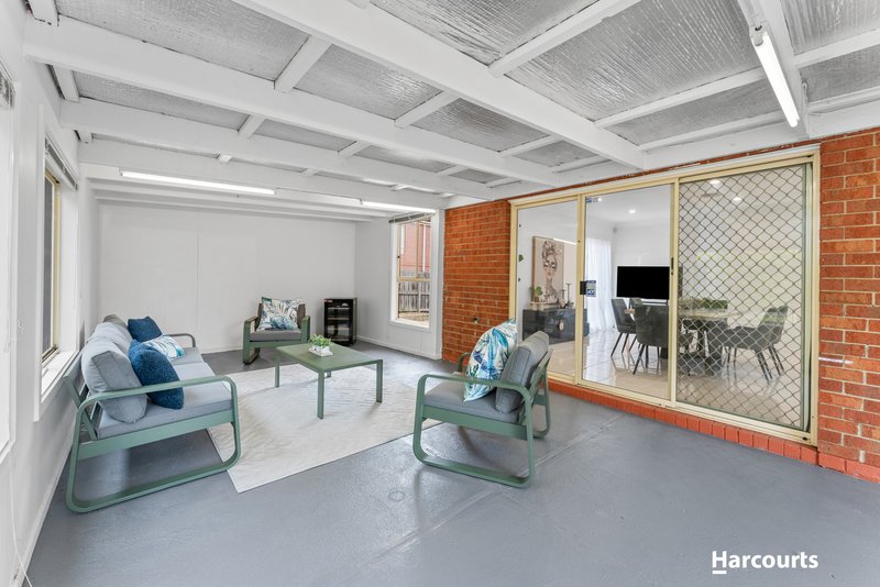 Photo - 3 Brooklyn Bay Close, Rowville VIC 3178 - Image 17