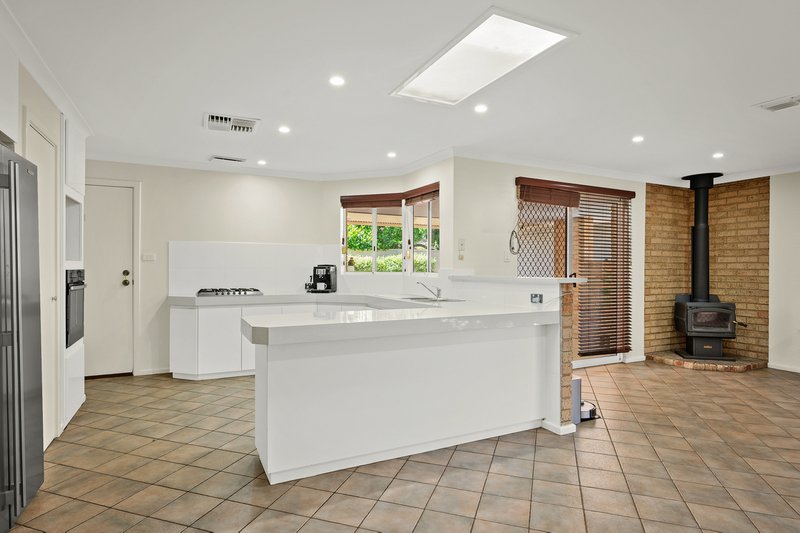 Photo - 3 Brooksy Place, Burekup WA 6227 - Image 3