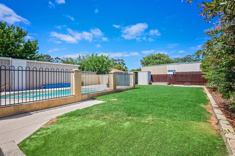 Photo - 3 Brooksy Place, Burekup WA 6227 - Image 15