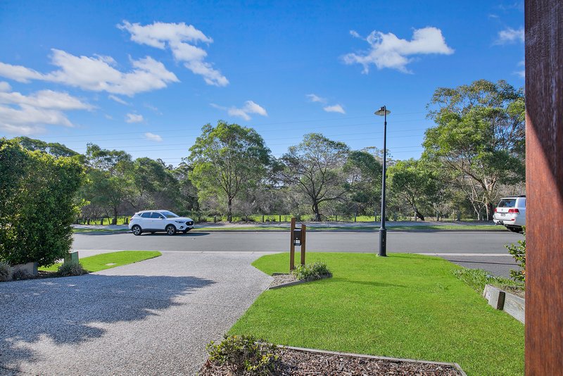 Photo - 3 Brooyar Crescent, Capalaba QLD 4157 - Image 2