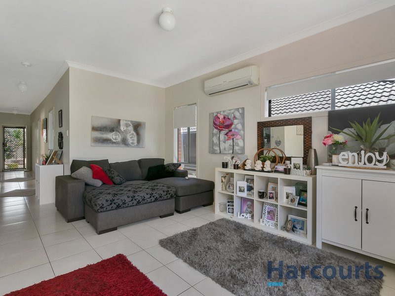 Photo - 3 Brown Hill Close, Blakeview SA 5114 - Image 6