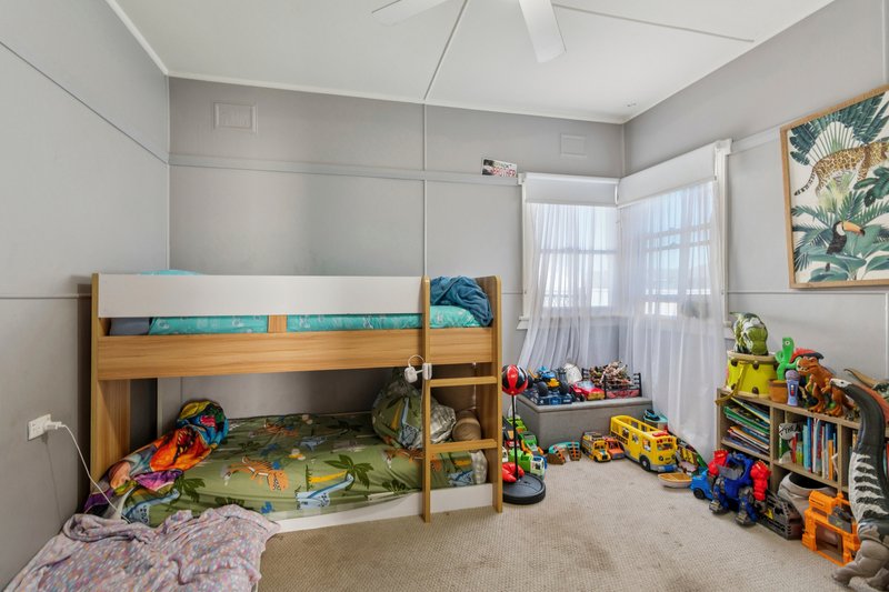 Photo - 3 Brownsville Avenue, Brownsville NSW 2530 - Image 7