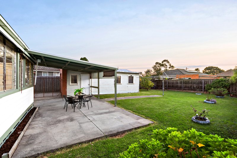 Photo - 3 Bruce Street, Fawkner VIC 3060 - Image 11