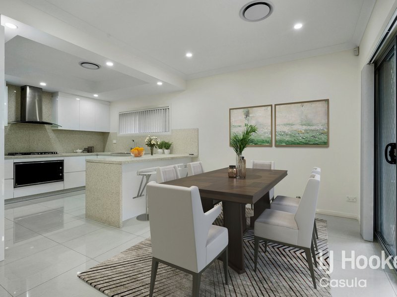 Photo - 3 Brushtail Court, Casula NSW 2170 - Image 4