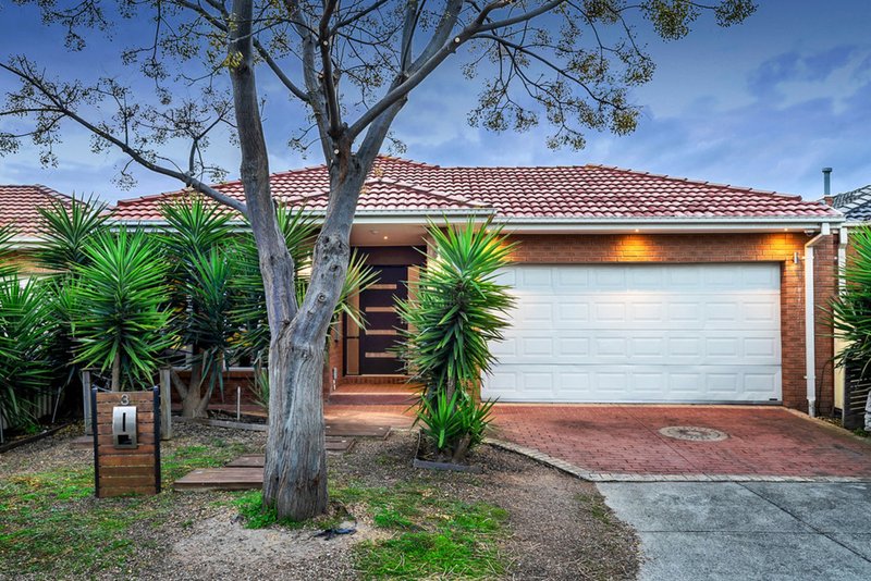 3 Brushwood Circuit, Roxburgh Park VIC 3064