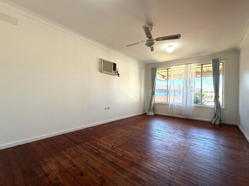 Photo - 3 Bryant Street, Fairfield West NSW 2165 - Image 2