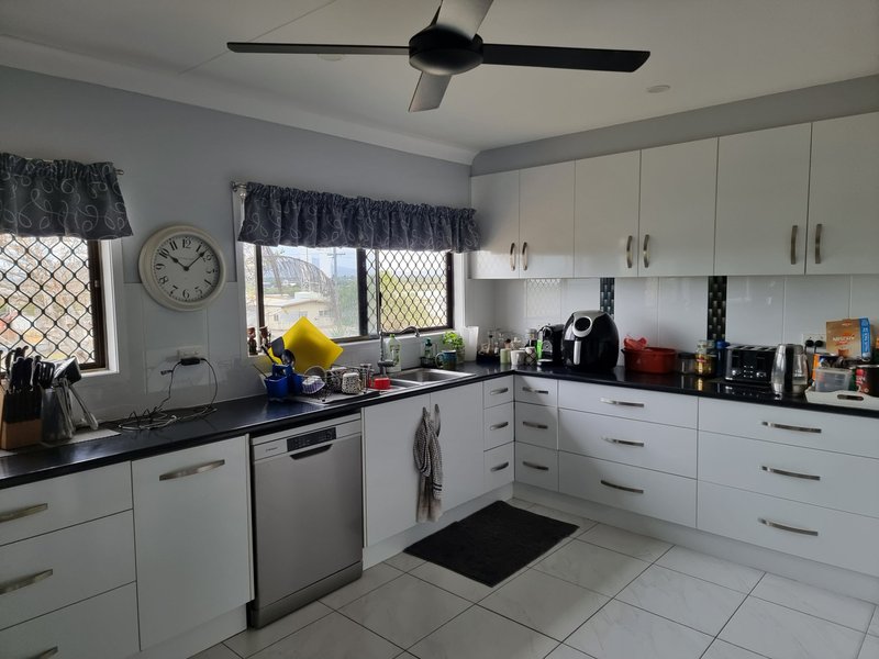 Photo - 3 Bull Crescent, Bowen QLD 4805 - Image 2