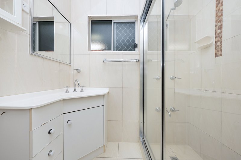 Photo - 3 Buna Avenue, Mundingburra QLD 4812 - Image 8
