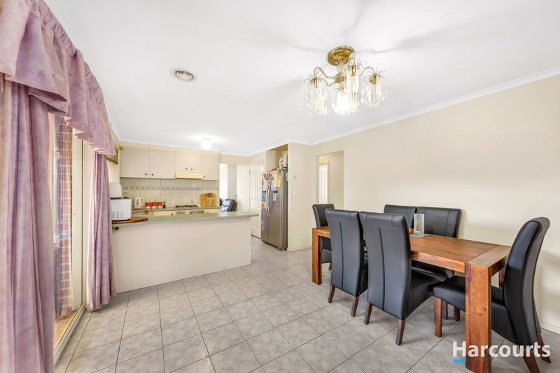 Photo - 3 Buninyong Way, Delahey VIC 3037 - Image 6