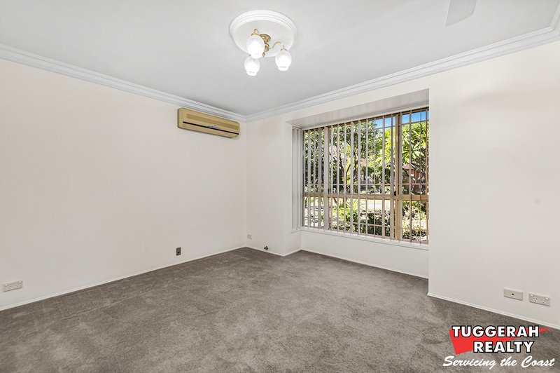 Photo - 3 Burbank Drive, Tuggerah NSW 2259 - Image 3
