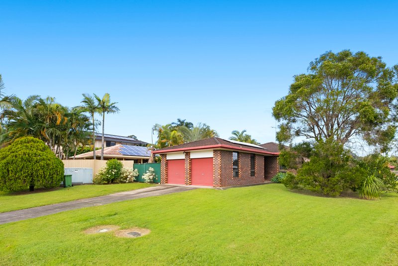 3 Burdock Street, Elanora QLD 4221