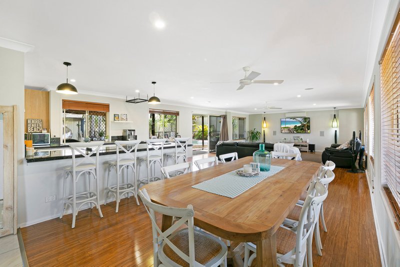 Photo - 3 Burke Crescent, Mudgeeraba QLD 4213 - Image 6