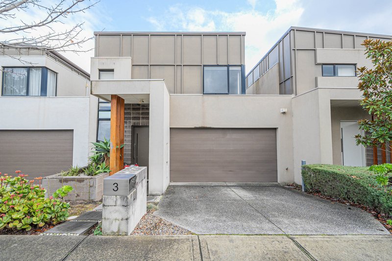 3 Burn Nar Look Drive, Burwood VIC 3125