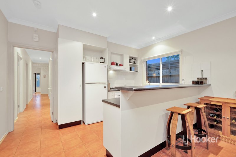 Photo - 3 Burnley Street, Point Cook VIC 3030 - Image 4