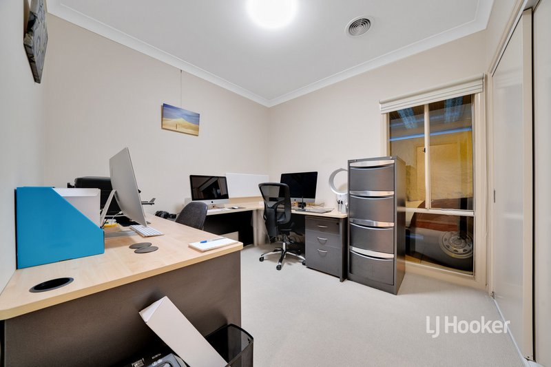 Photo - 3 Burnley Street, Point Cook VIC 3030 - Image 10