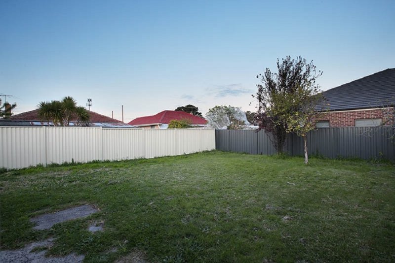 Photo - 3 Burrapike Ave , Springvale VIC 3171 - Image 10