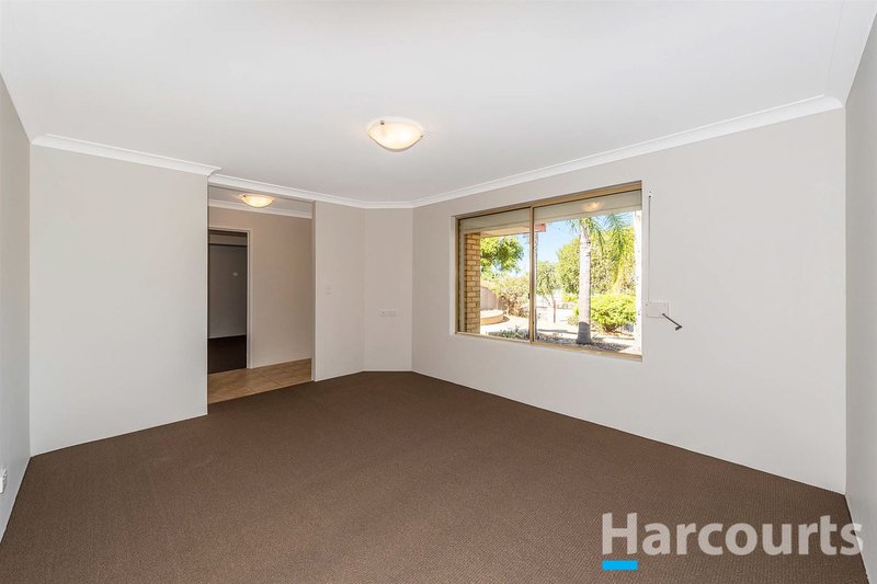 Photo - 3 Burrows Place, Parmelia WA 6167 - Image 4