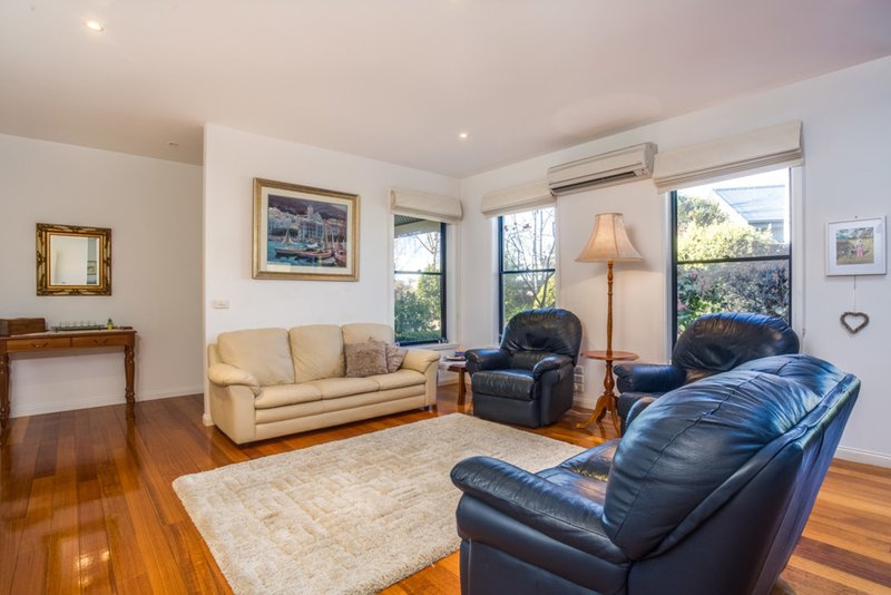 Photo - 3 Bushby Close, Prospect Vale TAS 7250 - Image 4