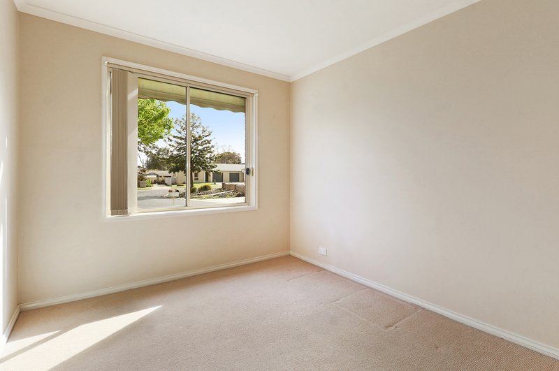 Photo - 3 Butterworth Place, Wodonga VIC 3690 - Image 6