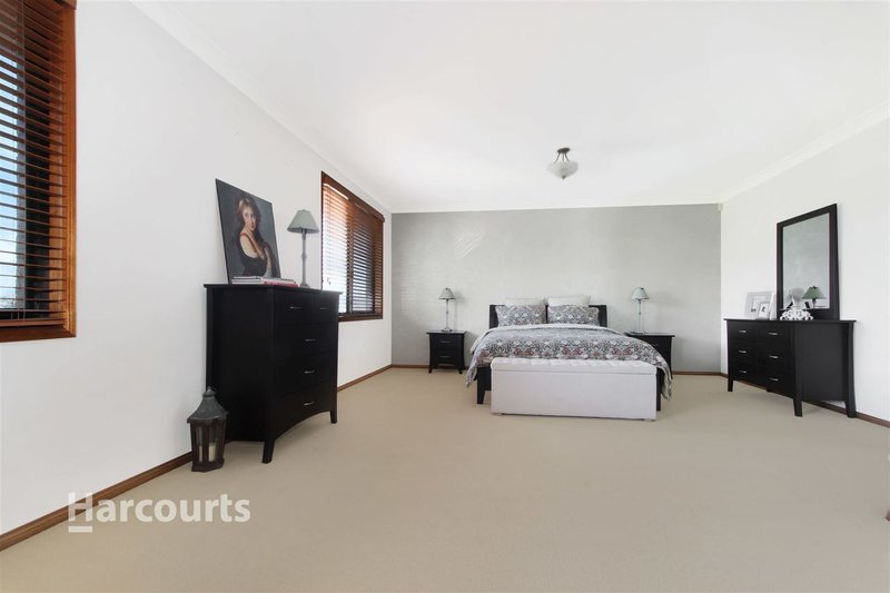 Photo - 3 Cabernet Drive, Dapto NSW 2530 - Image 7