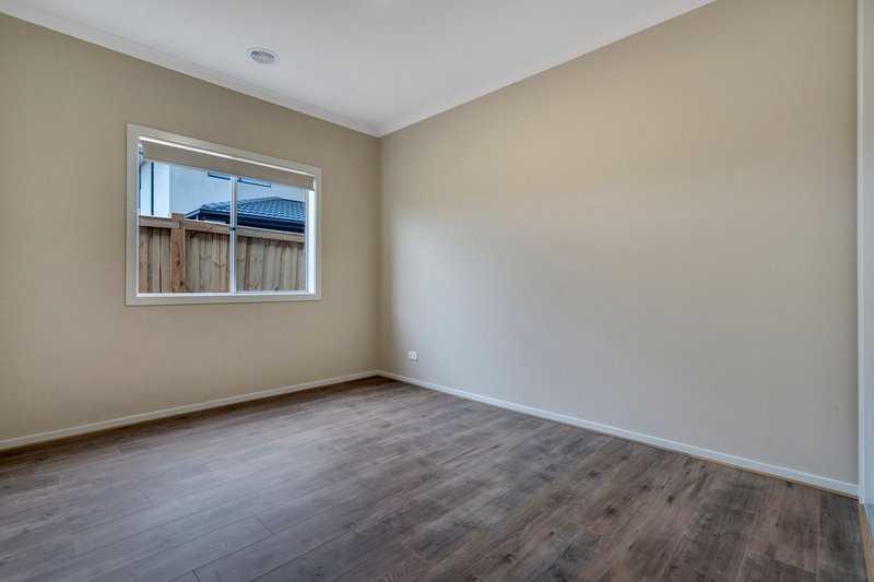 Photo - 3 Caddy Way, Beveridge VIC 3753 - Image 18