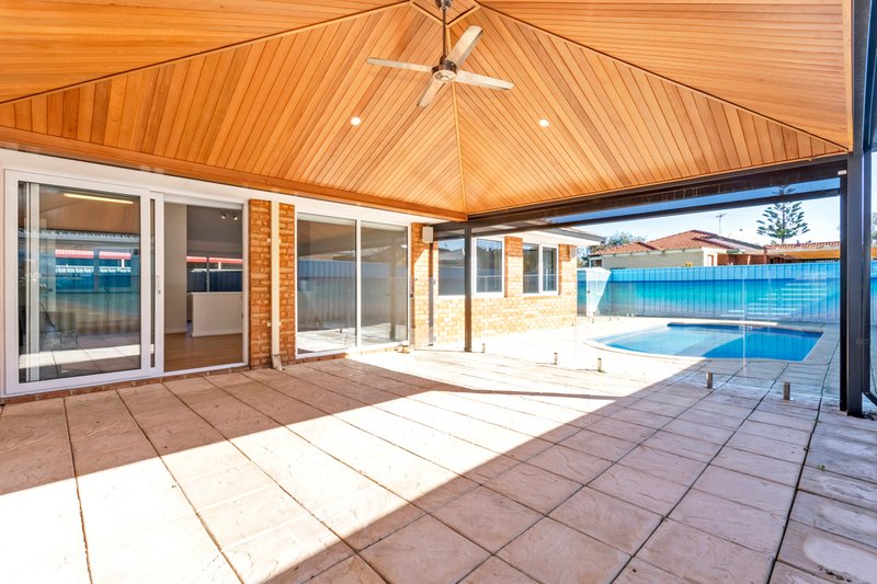 Photo - 3 Caledonia Avenue, Currambine WA 6028 - Image 25