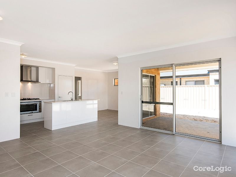 Photo - 3 Callet Drive, Caversham WA 6055 - Image 3