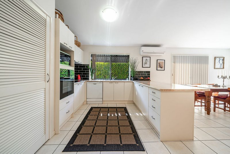 Photo - 3 Callistemon Pl , Currimundi QLD 4551 - Image 7