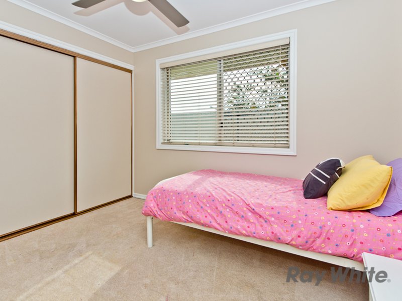 Photo - 3 Camarsh Drive, Murrumba Downs QLD 4503 - Image 14