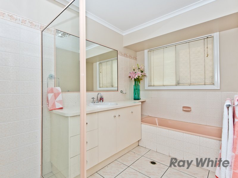 Photo - 3 Camarsh Drive, Murrumba Downs QLD 4503 - Image 17