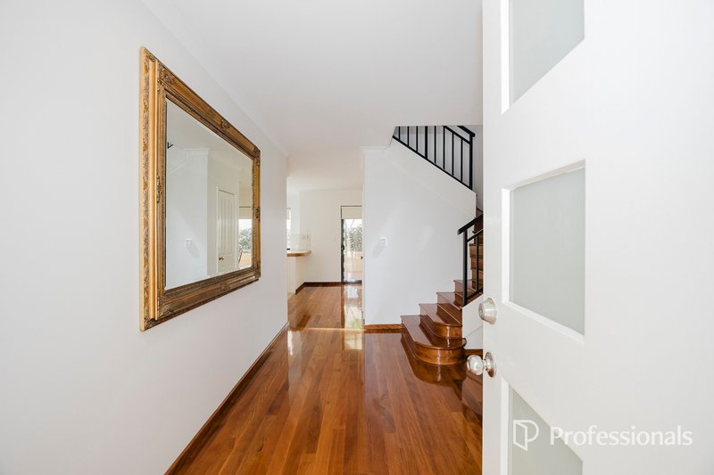 Photo - 3 Camden Glade, Mindarie WA 6030 - Image 5