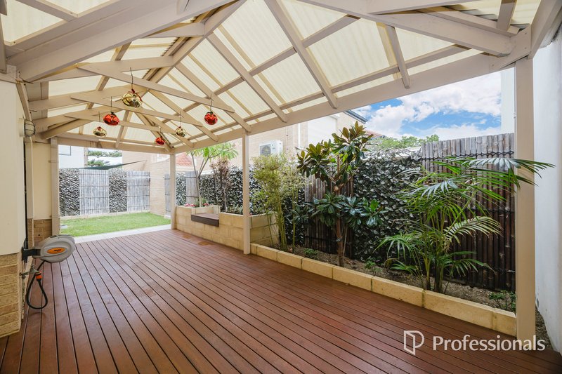 Photo - 3 Camden Glade, Mindarie WA 6030 - Image 23