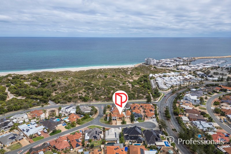 Photo - 3 Camden Glade, Mindarie WA 6030 - Image 29