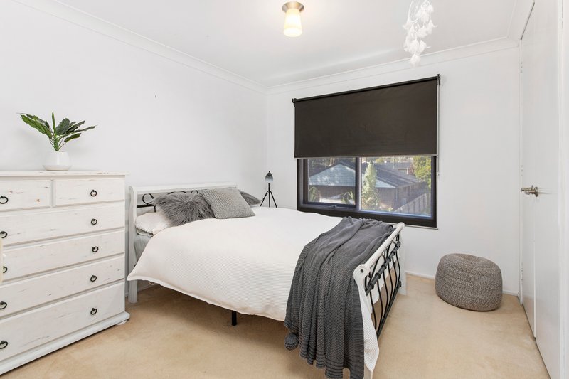 Photo - 3 Cameron Crescent, Kiama Downs NSW 2533 - Image 8