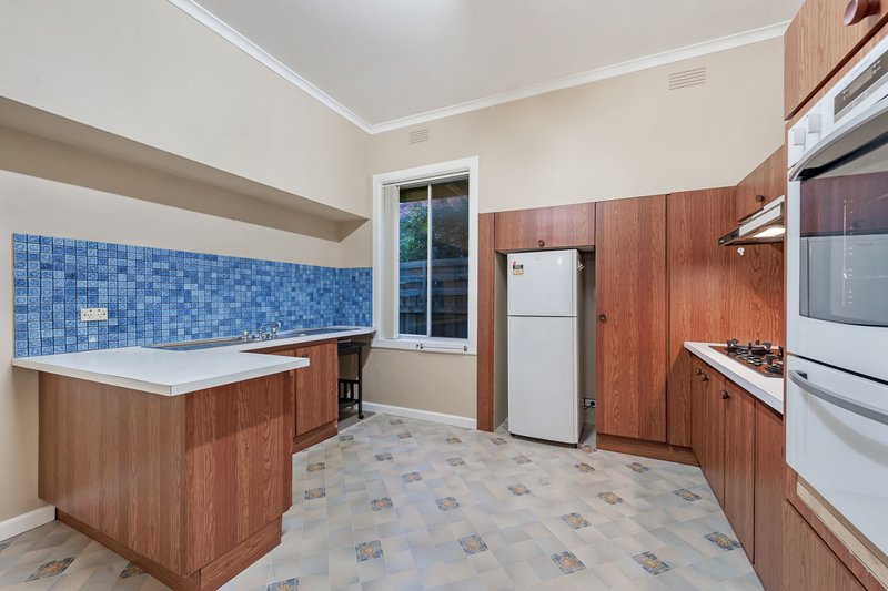 Photo - 3 Cameron Street, Reservoir VIC 3073 - Image 6