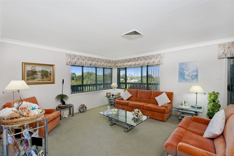 Photo - 3 Camilla Close, Port Macquarie NSW 2444 - Image 3