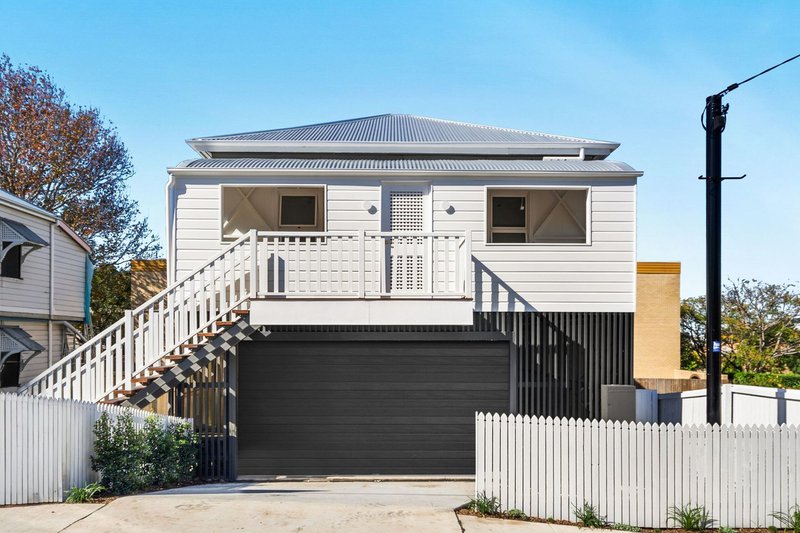 Photo - 3 Campbell Terrace, Wavell Heights QLD 4012 - Image 1