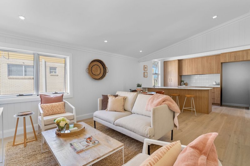 Photo - 3 Campbell Terrace, Wavell Heights QLD 4012 - Image 3