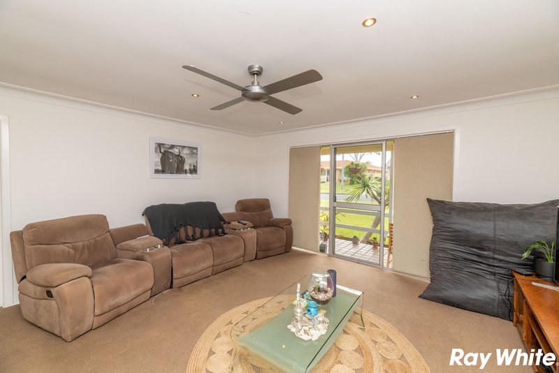 Photo - 3 Capri Avenue, Forster NSW 2428 - Image 2