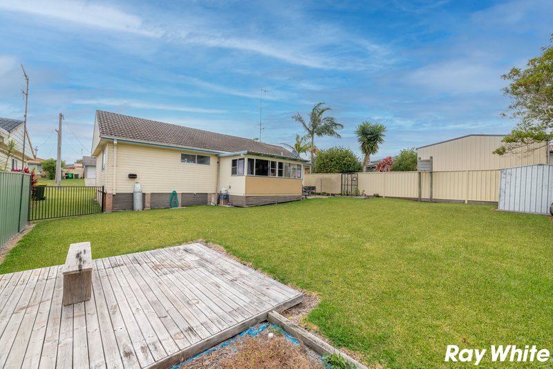 Photo - 3 Capri Avenue, Forster NSW 2428 - Image 6