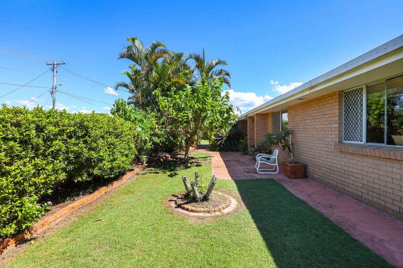 Photo - 3 Caprice Court, Mermaid Waters QLD 4218 - Image 3