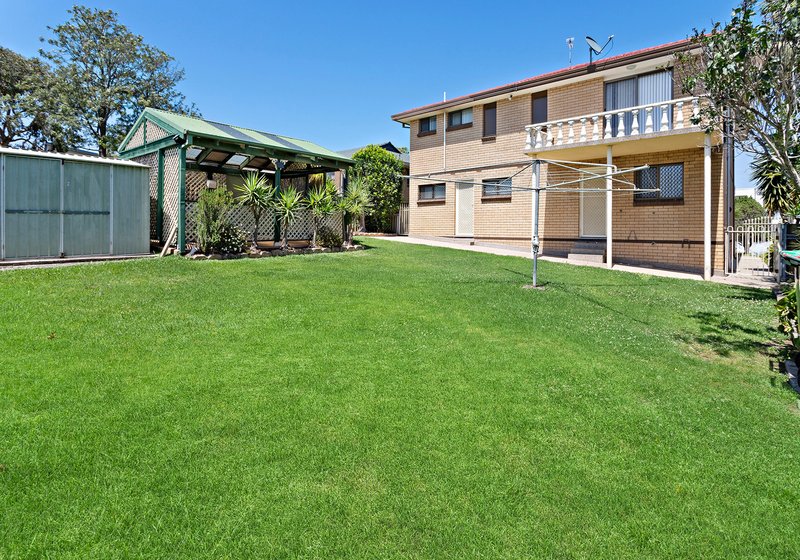 Photo - 3 Captain Cook Drive, Barrack Heights NSW 2528 - Image 10