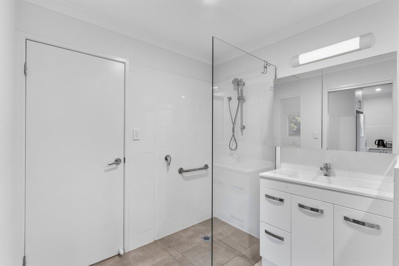 Photo - 3 Carallia Court, Ormeau QLD 4208 - Image 23